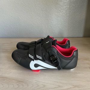 Brand New Peloton Cycling Shoes